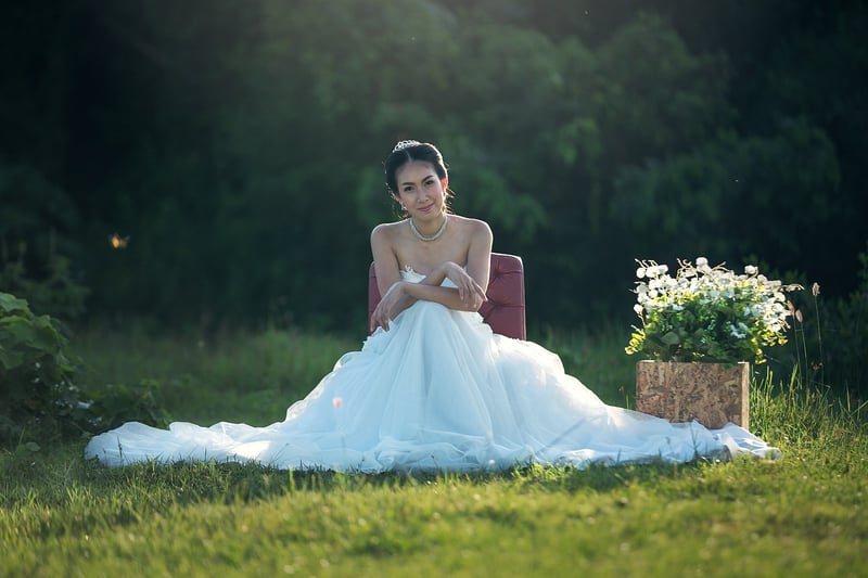 Bohemian Lace Wedding Dress